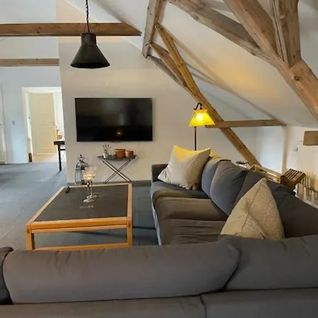 شقة Large 1st Floor Kongerslev