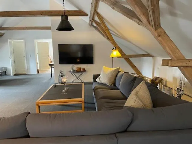 Апартаменты Large 1st Floor Kongerslev