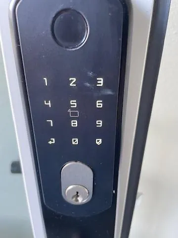 Large 1st Floor Апартаменты *